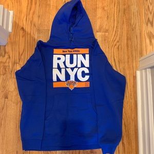 NY Knicks hoodie